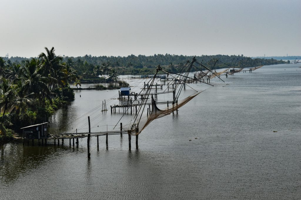 Scenic view of Chinese fishing nets on the backwaters of Kochi, Kerala.